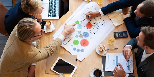 strategisch advies, bedrijfsstrategie, planning, zakelijke groei